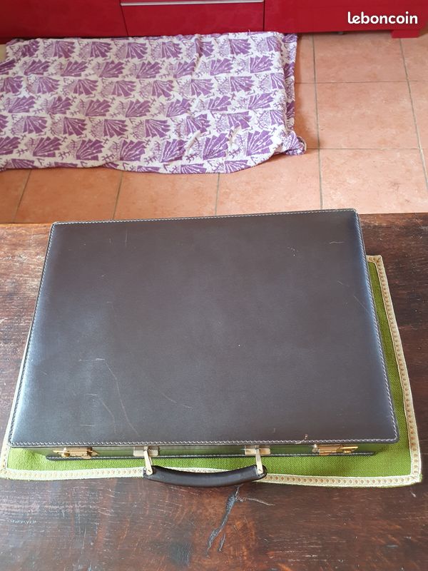 Attache-case (image 3)