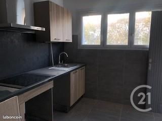 Appartement 4 pièces 80 m² · à Perpignan · 80 m² · 846 €