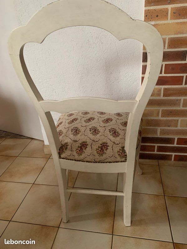 Chaise ancienne (image 3)