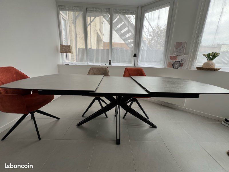 Table (image 8)