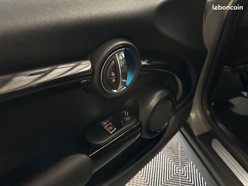 Mini MINI COOPER SD 170CH BVA GARANTIE 60 MOIS POSSIBLE (image 34)