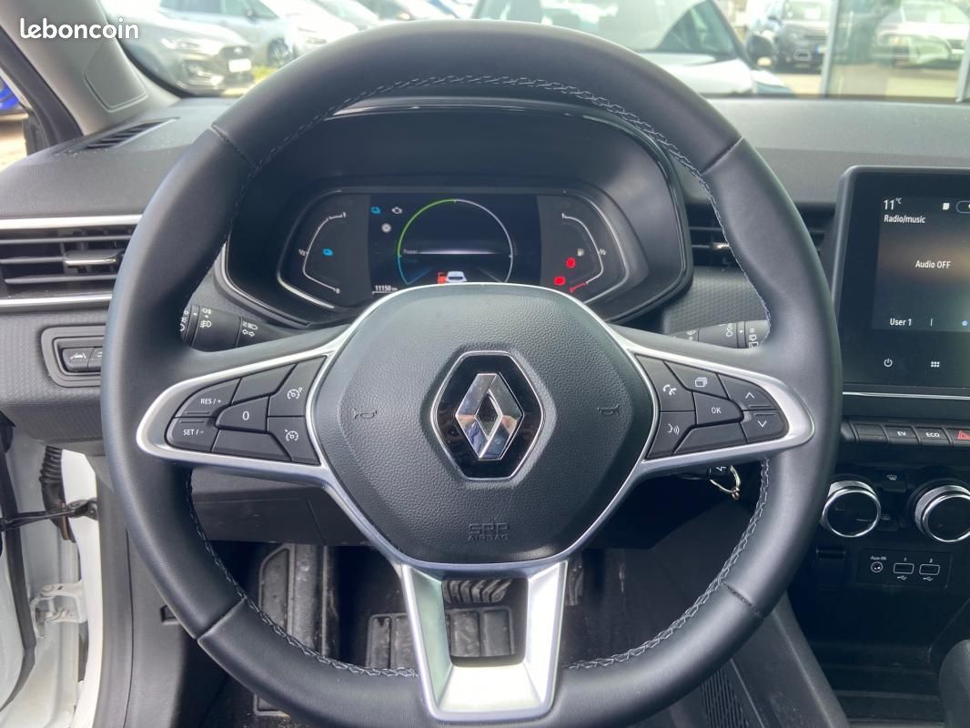 Renault Clio V E-Tech full hybrid 145 Equilibre (image 10)