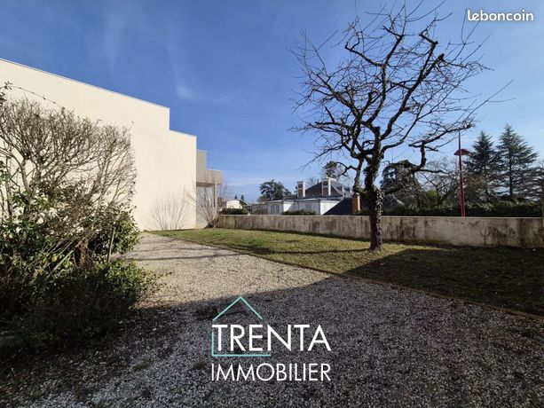 Maison 8 pièces 248 m²