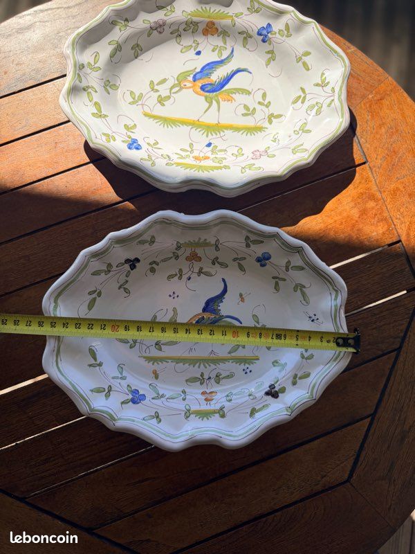 Paire de Plats Ovales en Faïence de Moustiers - Décor à l'Oiseau (image 3)