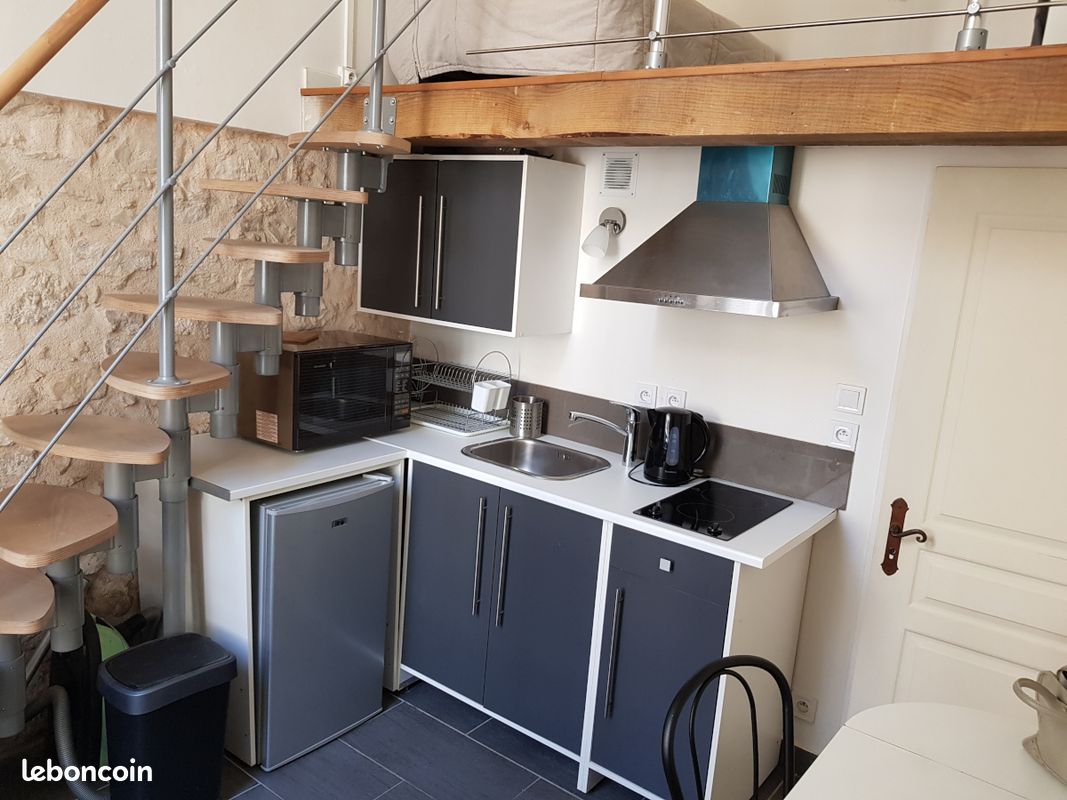 Appartement 1 pièce 17 m² · à Marseille · 17 m² · 530 €/mois