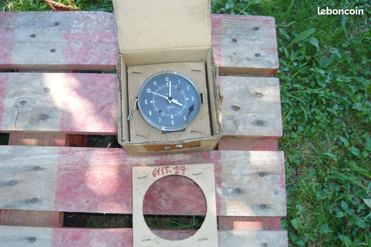 Horloge Peugeot ancienne Neuve (image 1)