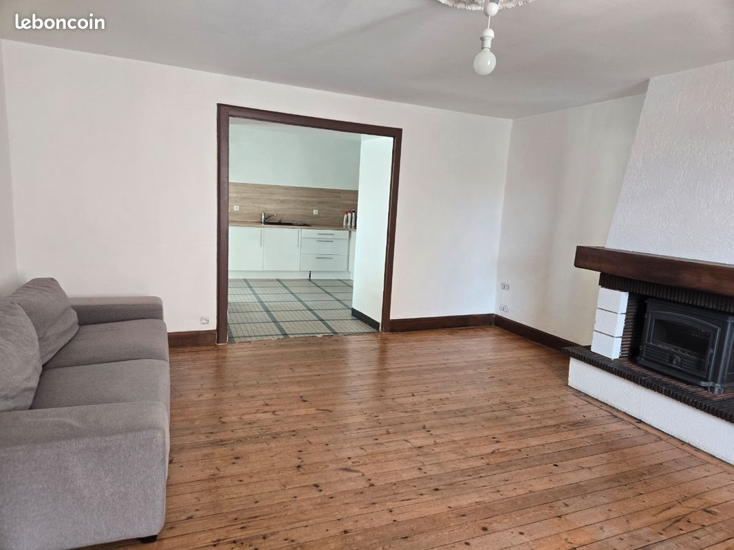 Maison 7 pièces 115 m² · à Chemillé-en-Anjou · 115 m² · 700 €/mois