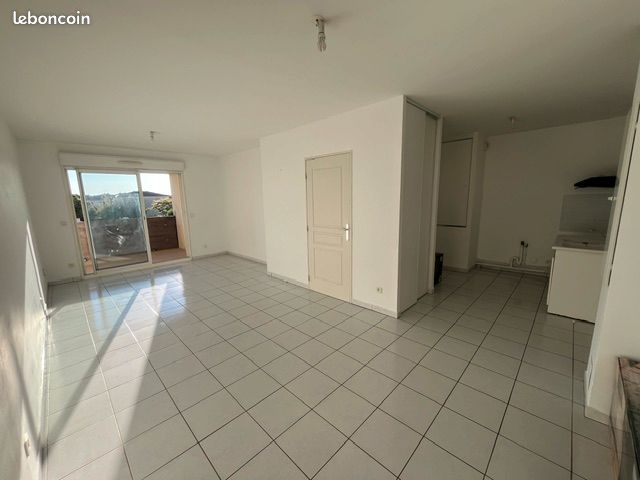 Appartement 2 pièces 49 m² · à Mèze · 49 m² · 735 €/mois