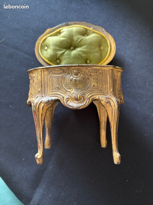 Boîte à Bijoux Ancienne Style Louis XV - Coffre Capitonné Sur Pieds, Numéro 226, Occasion