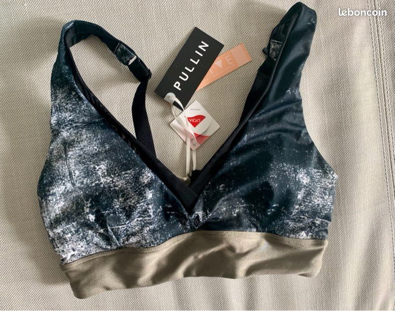 Brassière PullIn (image 1)