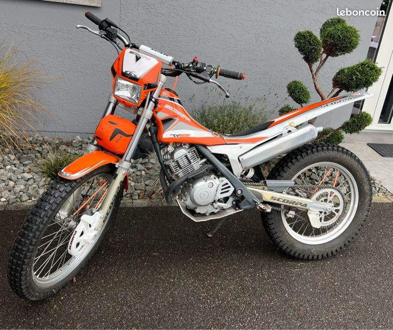 Scorpa 125 Motos