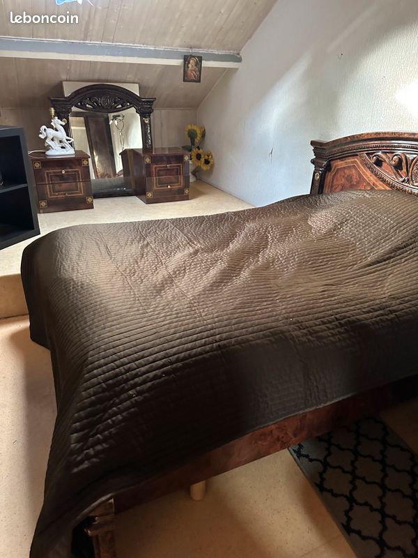 Chambre en entier avec fauteuil (image 5)