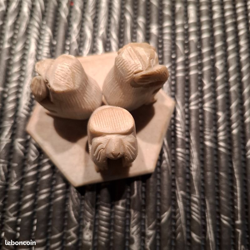 Les 3 singes de la sagesses en bois sculpté (image 4)