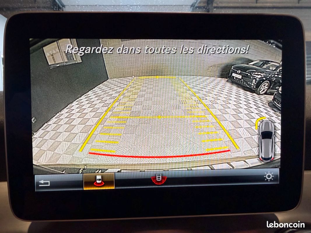 MERCEDES GLA 180 7-G DCT Fascination - Origine FRANCE - Suivi Complet (image 19)
