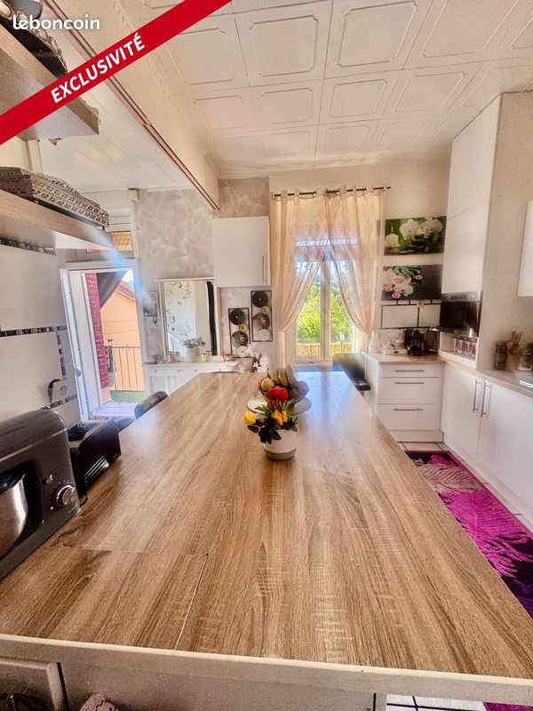 Maison 9 pièces 218 m² (image 9)