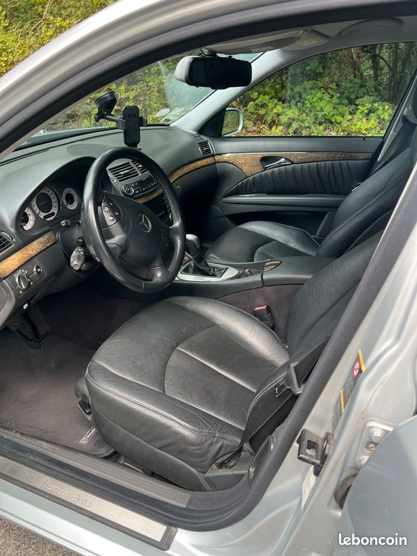 Mercedes classe E 220 cdi (image 2)