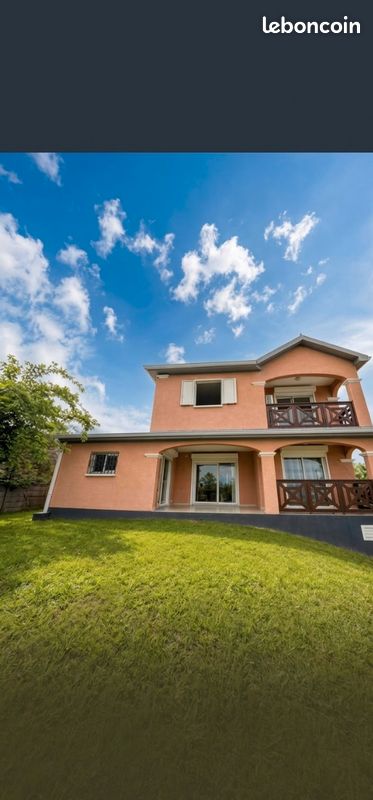 Maison 4 pièces 125 m² · au Tampon · 125 m² · 390 000 €