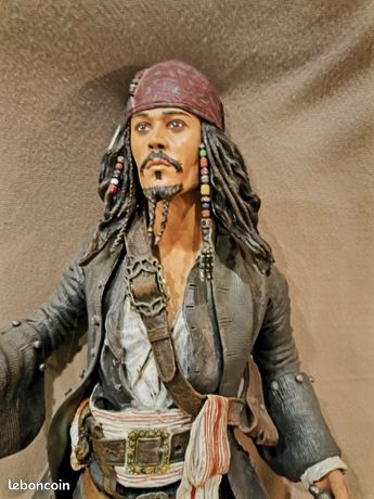 Figurine Pirates des Caraibes Caribbean Zizzle Jack Sparrow : Achat occasion | Figurines Zizzle Plastique Bon état