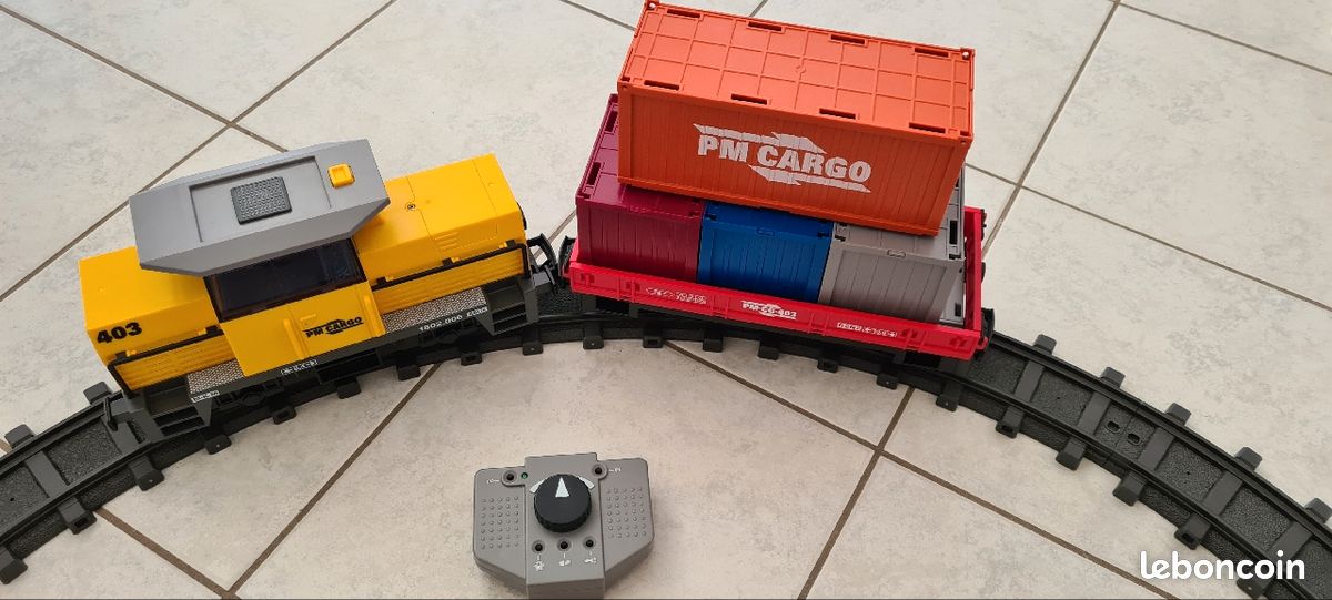 Ensemble playmobile portique électrique à conteneurs et le train porte conteneurs radiotélécommandé (image 3)