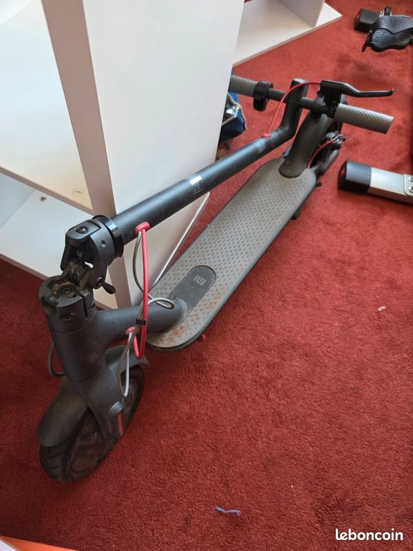 Trotinette Xiaomi M365 (image 1)