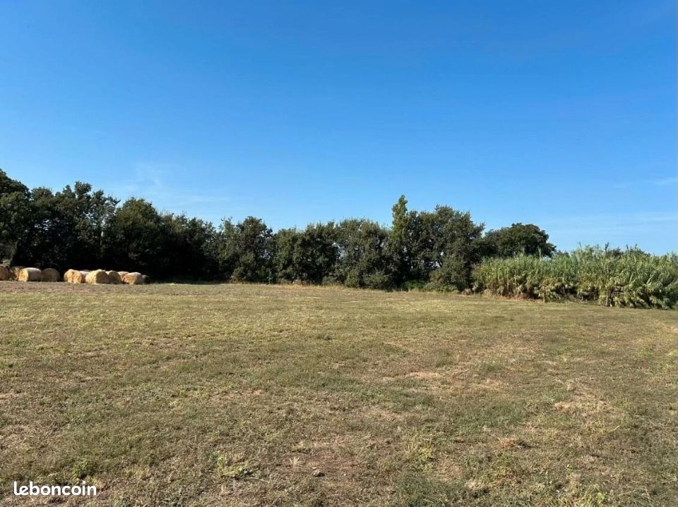 Terrain 194 m² Villeneuve La Riviere · à Villeneuve-la-Rivière · 74 900 €