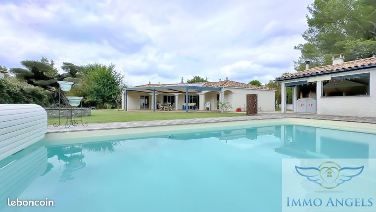 Villa 6 pièces 140 m²