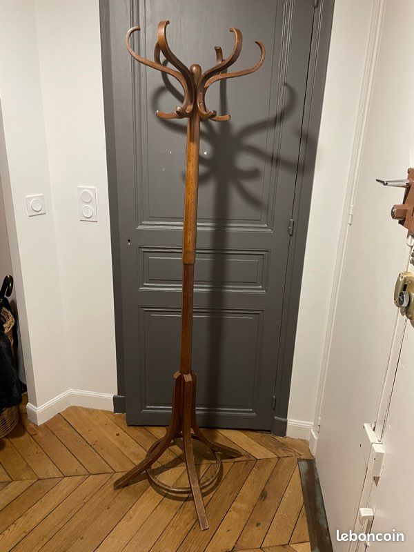 Porte manteau perroquet en bois (image 1)
