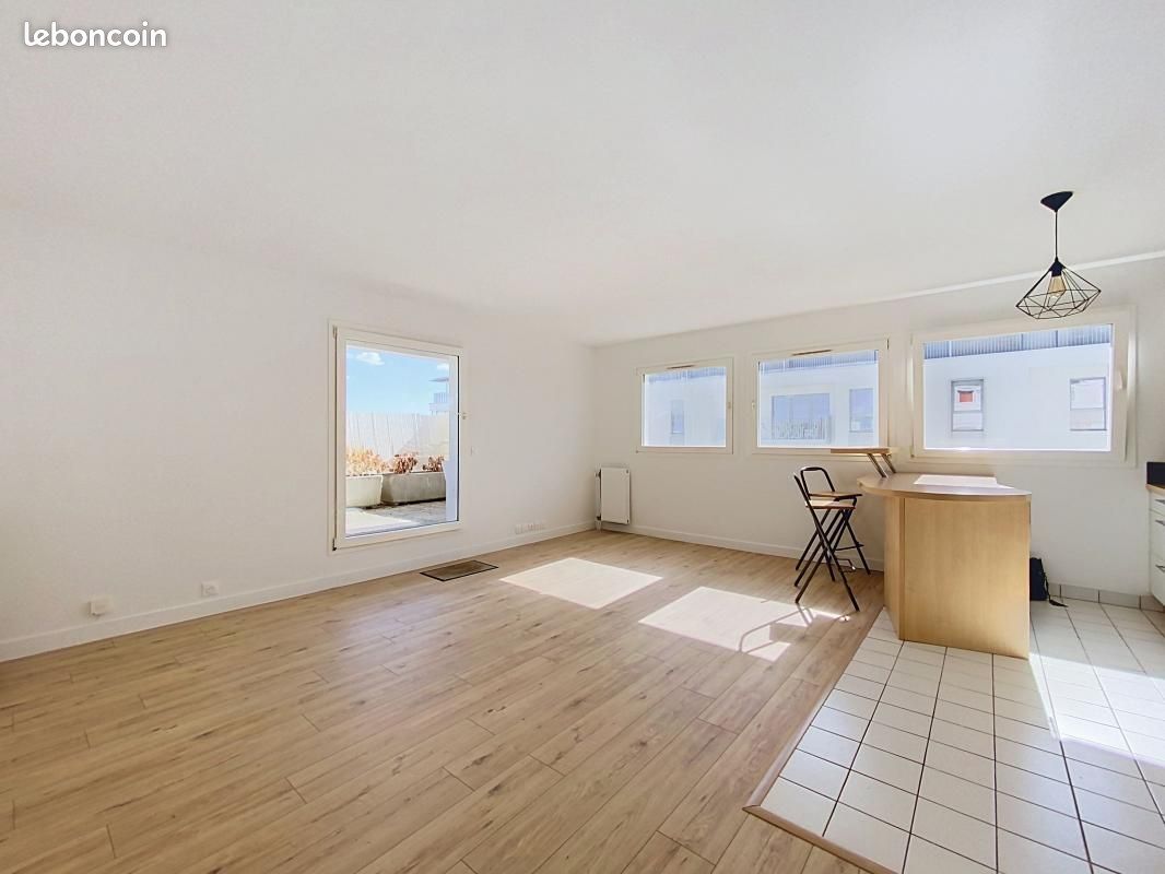 Appartement 2 pièces 48 m² · à Guyancourt · 48 m² · 216 000 €