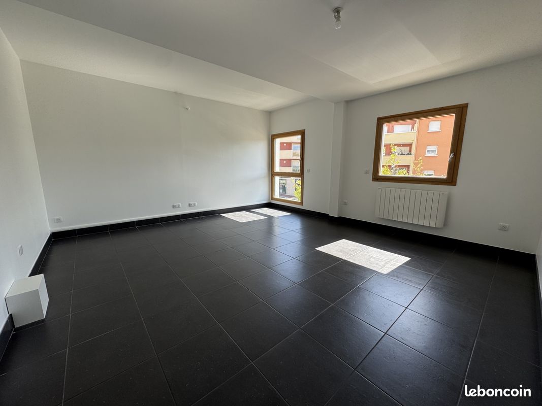 Appartement 3 pièces 90 m² · à Andrézieux-Bouthéon · 90 m² · 1 000 €/mois