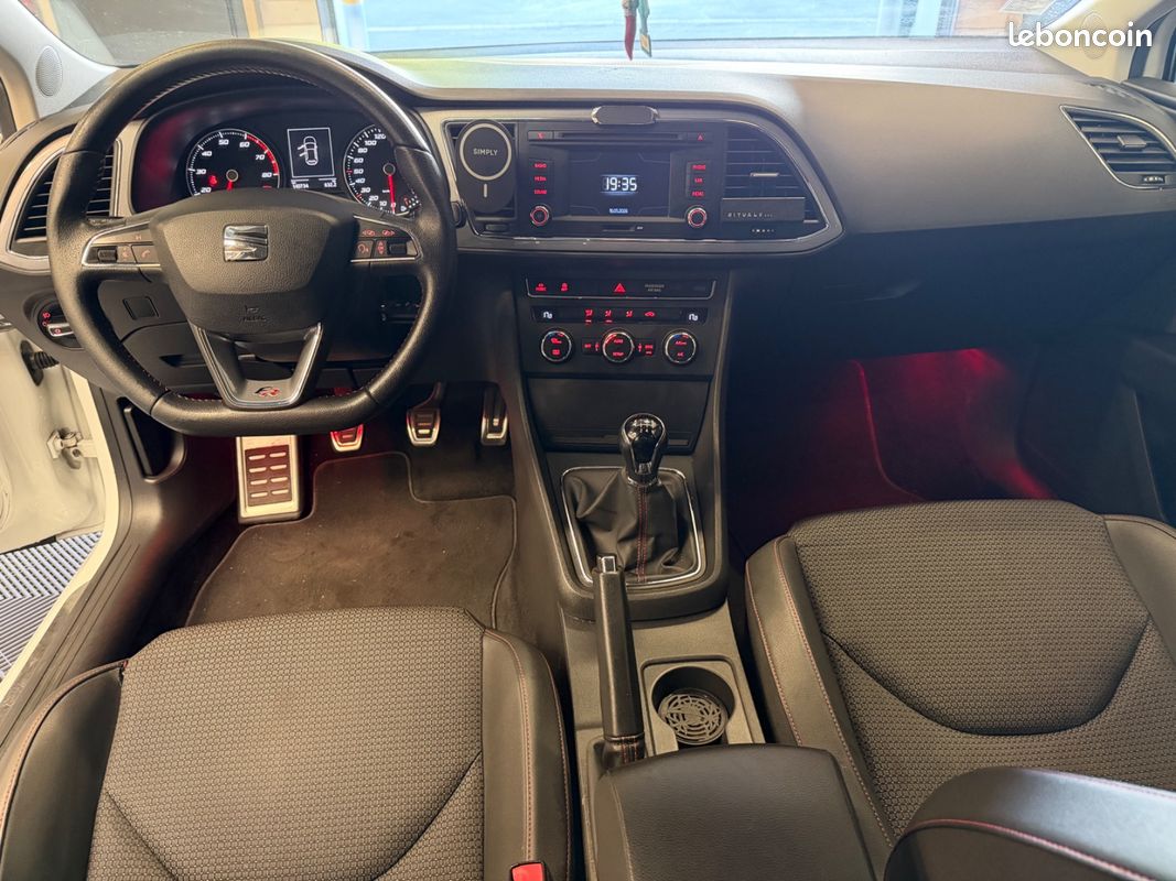 SEAT LEON 1.4 TSI 122 FR /Radar de recul/Jantes 17/Regulateur/ (image 10)