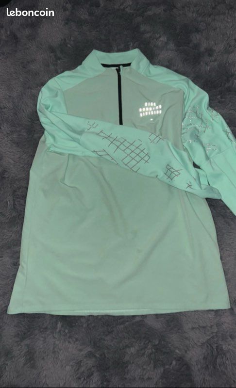 Nike running division vert (image 1)