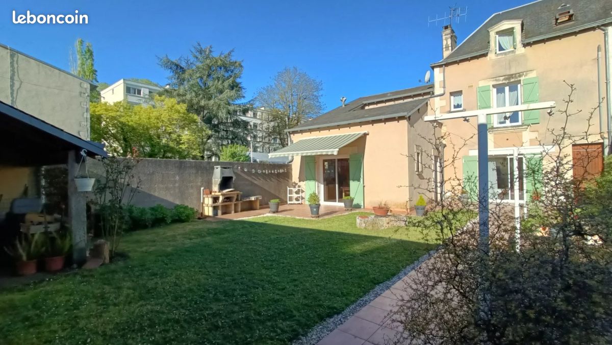 Maison 6 pièces 141 m² · à Poitiers · 141 m² · 295 000 €