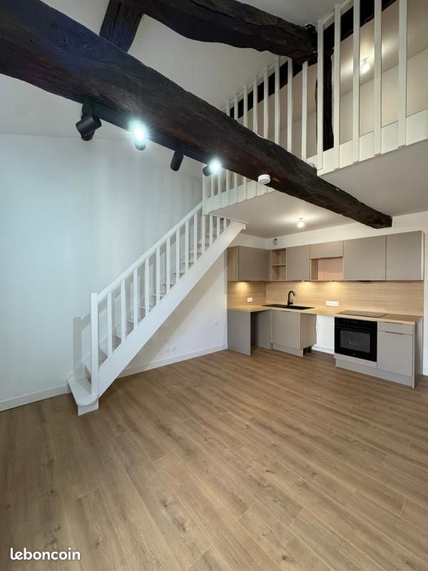 Appartement 2 pièces 55 m² · à Castres · 54,8 m² · 622 €/mois