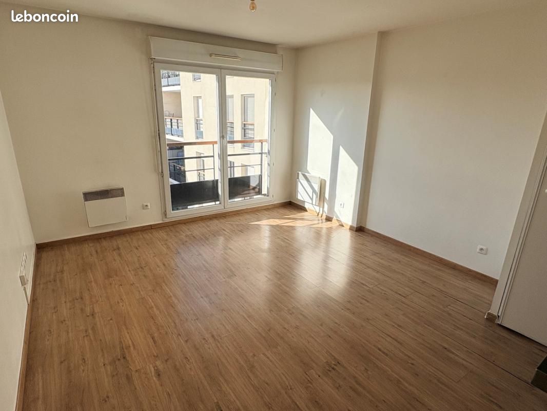 Appartement 2 pièces 40 m² · à Épinay-sur-Seine · 40 m² · 195 000 €