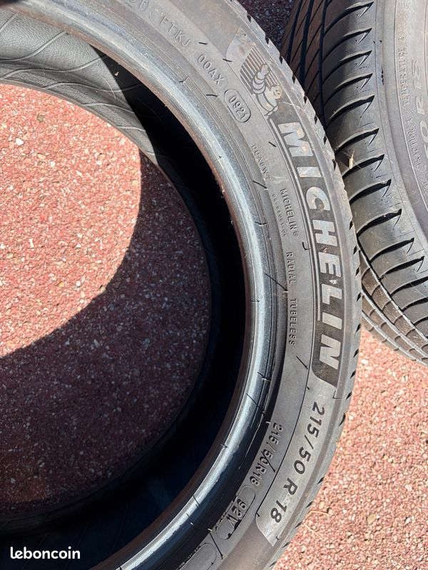 Pneus Michelin 215 50 R18 été (image 2)