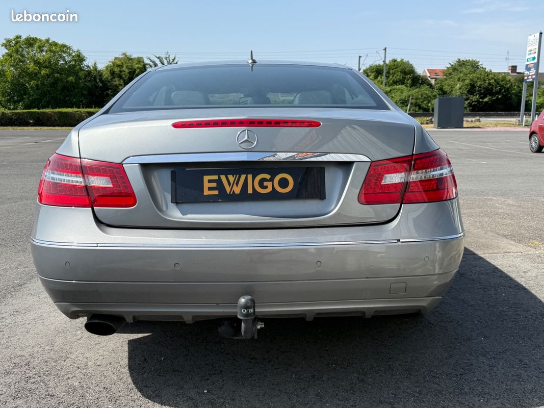 MERCEDES-BENZ CLASSE E COUPE 2.2 220 CDI 170 7G-TRONIC BVa (image 5)