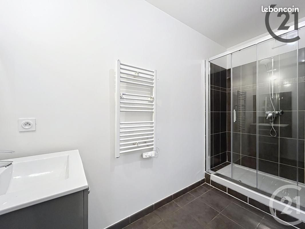 Appartement a louer savigny-le-temple - 1 pièce(s) - 30 m2 - Surfyn