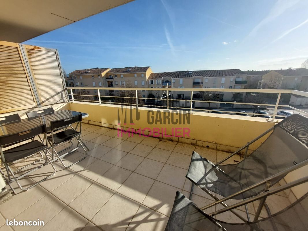 Appartement 2 pièces 44 m² · à Monteux · 44 m² · 695 €/mois