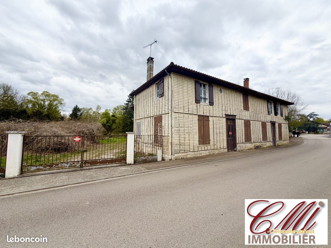 Maison 6 pièces 152 m² · à Vitry-le-François · 152 m² · 88 000 €