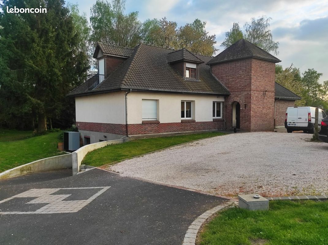 Maison 5 pièces 200 m² · à Lallaing · 200 m² · 415 000 €