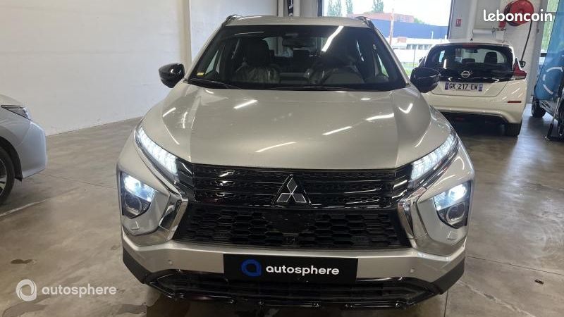 Mitsubishi Eclipse Cross 2.4 MIVEC PHEV 188ch Black Collection 4WD 2023 (image 9)