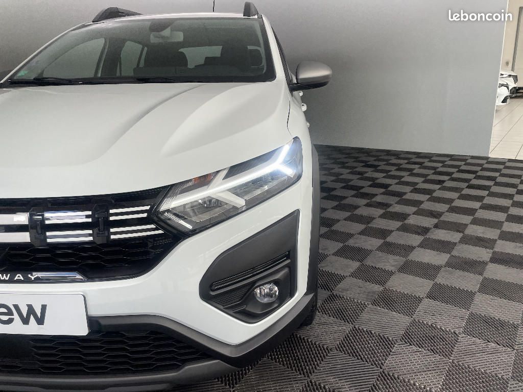 Dacia Sandero ECO-G 100 Stepway Expression (image 21)