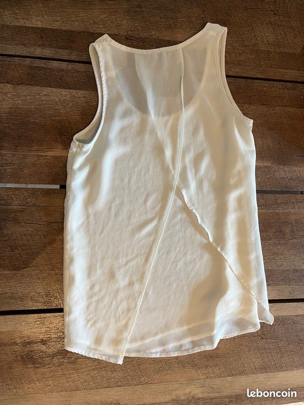 Haut blanc (image 2)