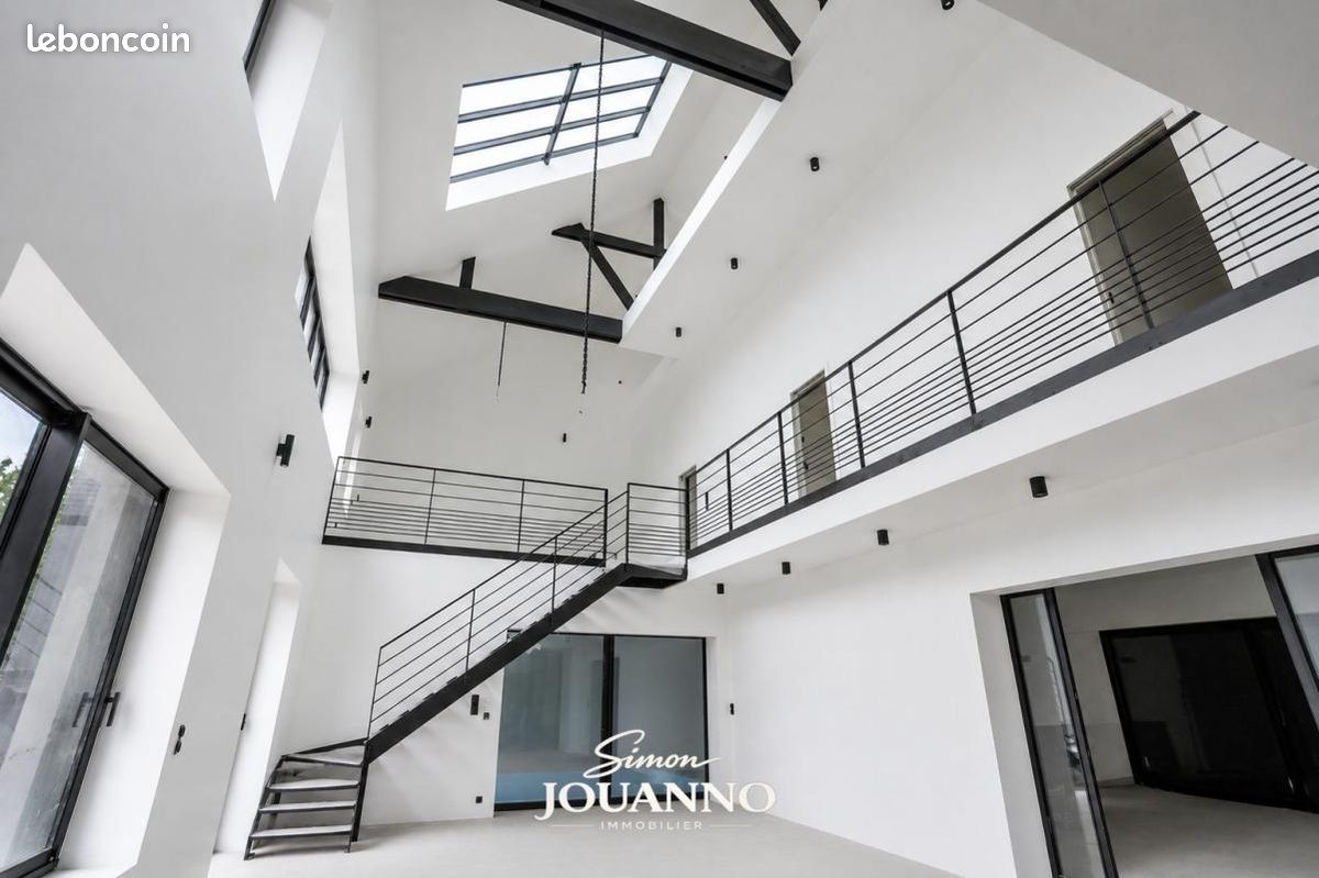 Maison 7 pièces 320 m² · à Hennebont · 320 m² · 535 000 €