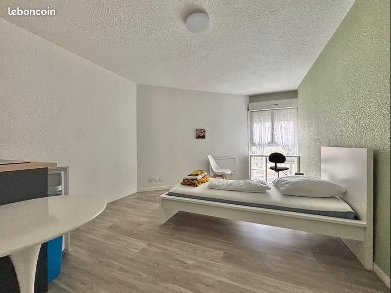 Appartement 2 pièces 18 m² · à Metz · 18 m² · 575 €