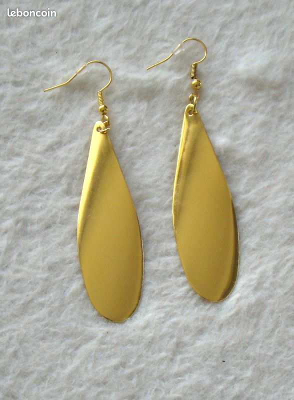 Boucles or neuves dorées création 6 cms (image 1)