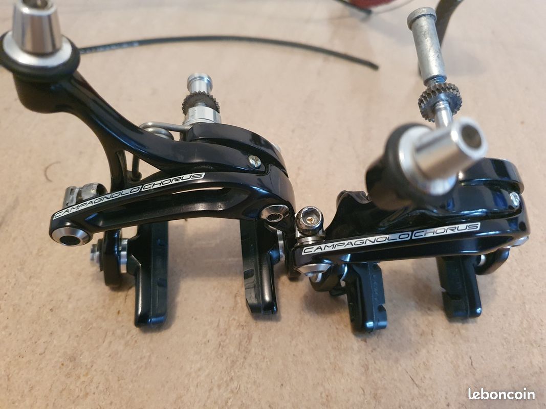 Jeu D'étriers De Frein Sur Jante Campagnolo Chorus - Double Pivot