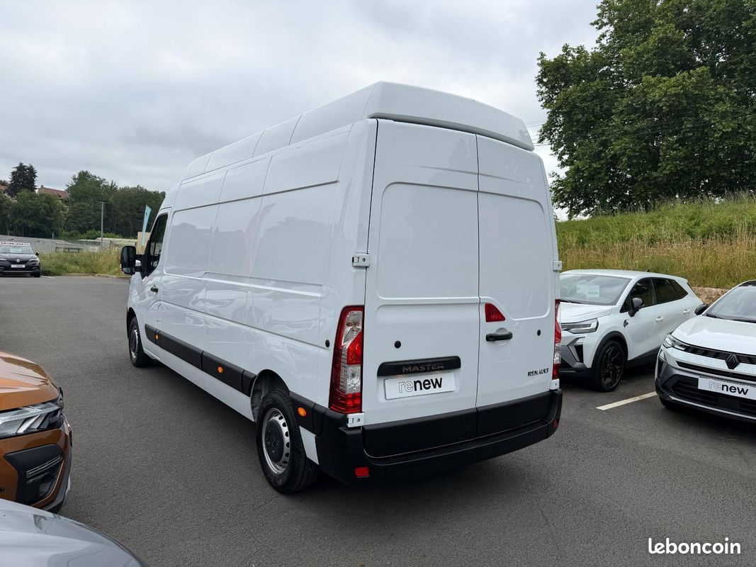 Renault master fgn trac f3500 l3h3 blue dci 135 confort (image 7)