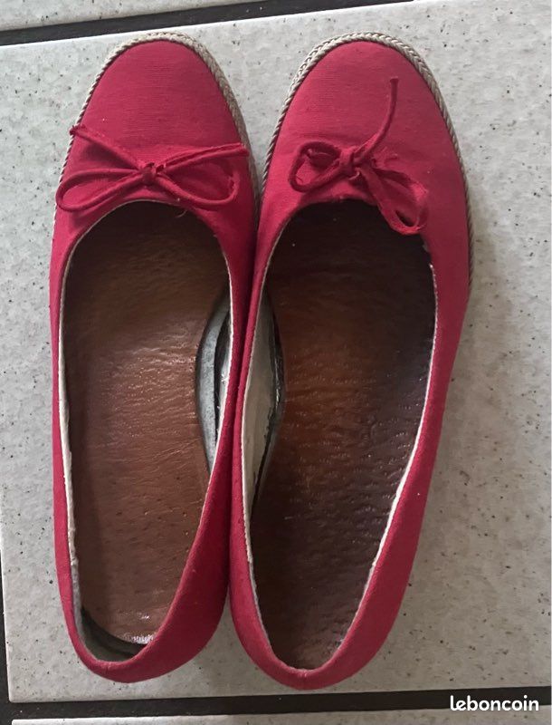 Chaussures toile rouge 40 (image 3)