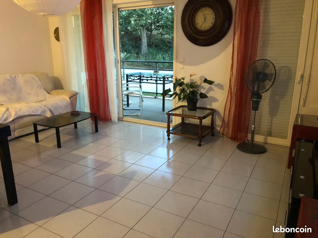 Appartement 4 pièces 80 m² · à Fréjus · 80 m² · 330 000 €